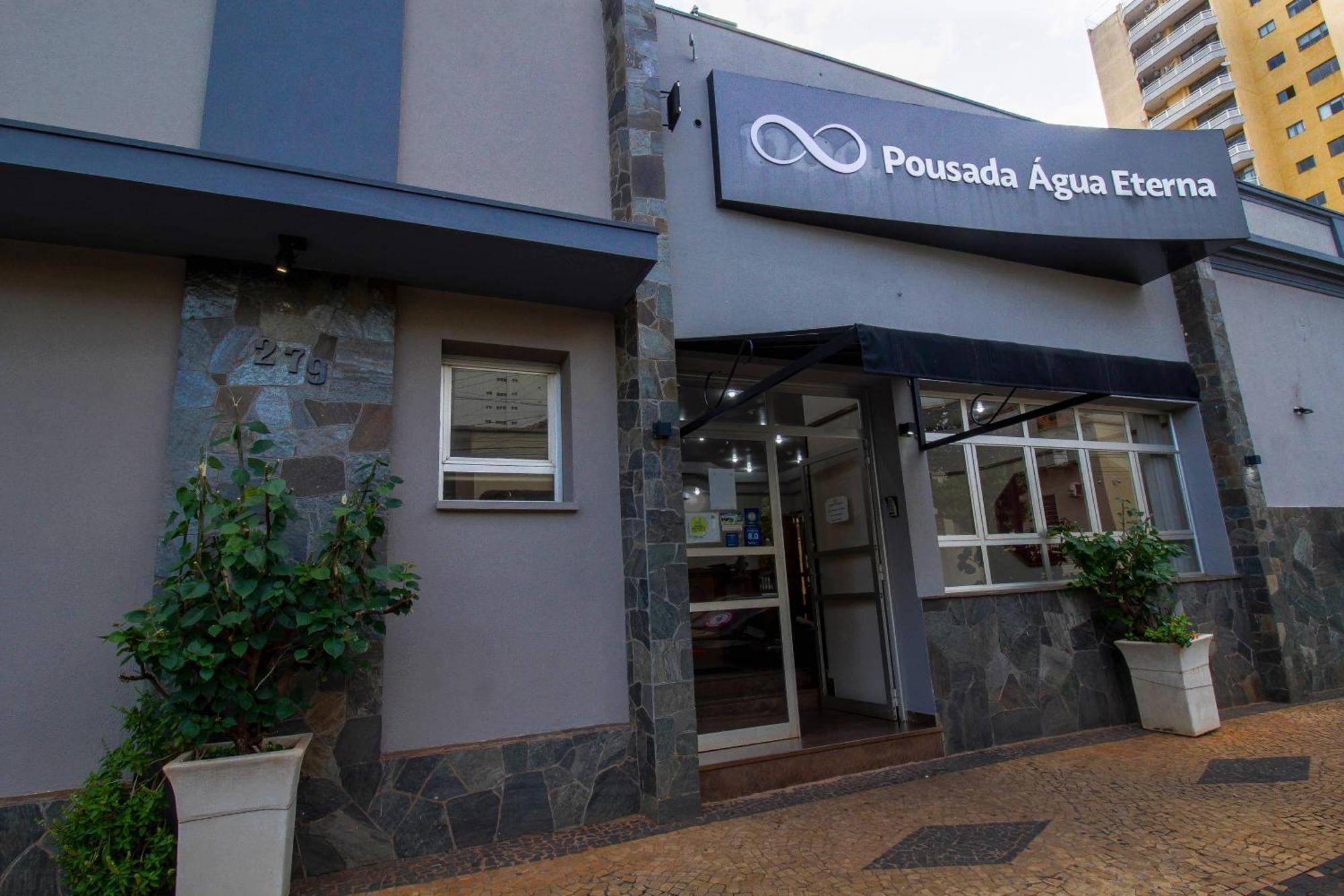 Pousada Agua Eterna - Proximo Ao Museu De Cera, Hot Beach E Thermas Dos Laranjais Olímpia Buitenkant foto